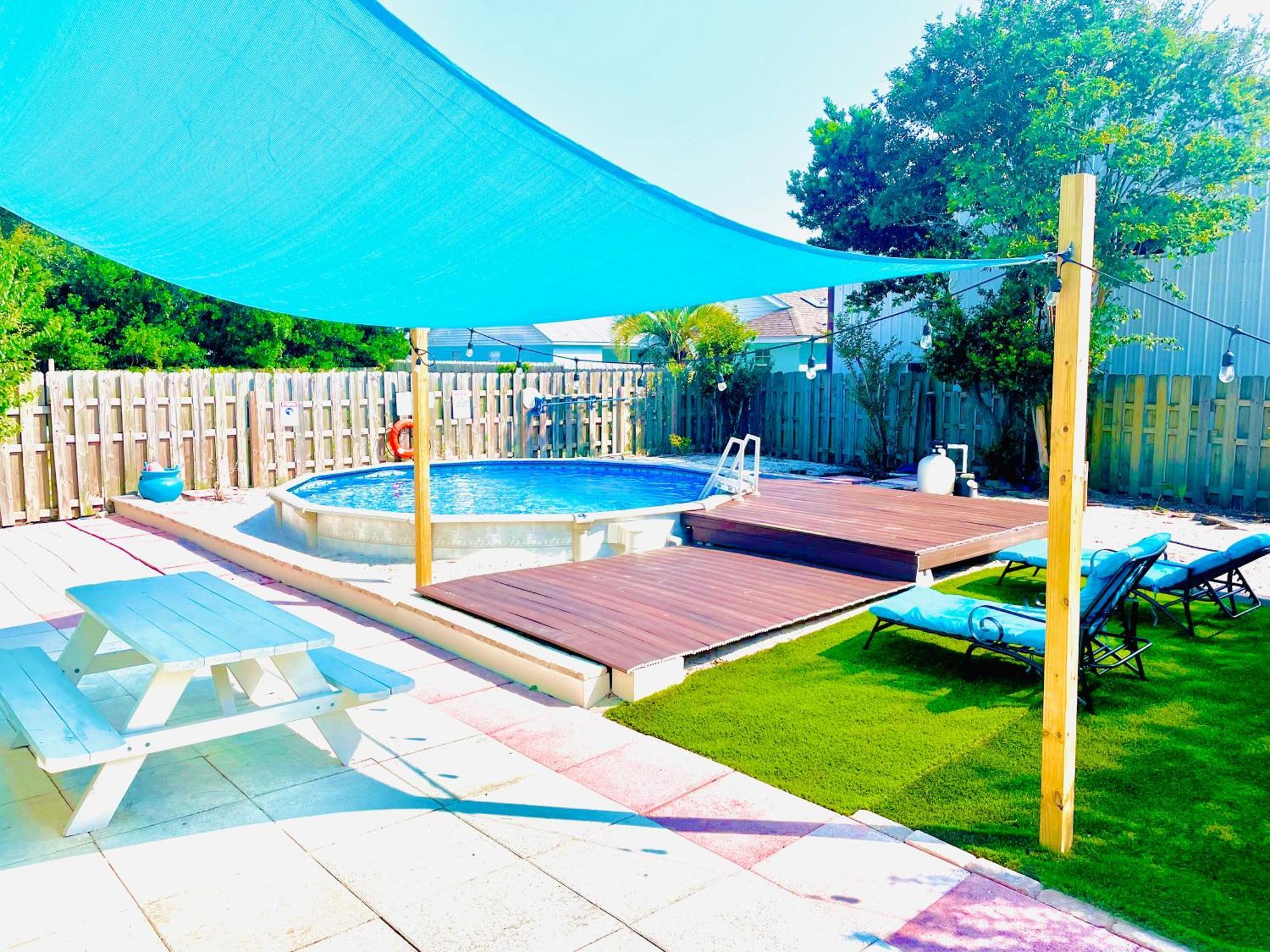 Sea Salt Vacation Home, Private Pool - Walk To Casa de Férias *